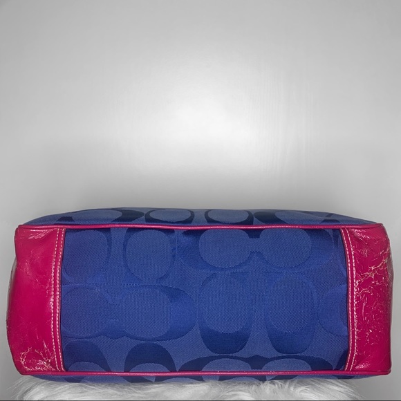❌SOLD❌ LARGE Coach Bag - Picture 5 of 9